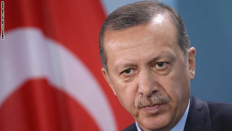 أردوغان: النظام بسوريا هو المسؤول عن ضرب قافلة المساعدات