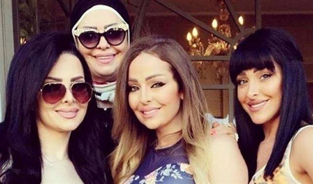 توقيف شقيقة ديانا كرزون وإدخالها السجن.. والأخيرة تخرج عن صمتها