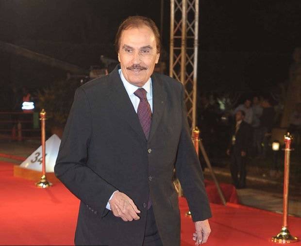 لماذا تصرّف عزت العلايلي بغرابة في مهرجان الإسكندرية السينمائي؟