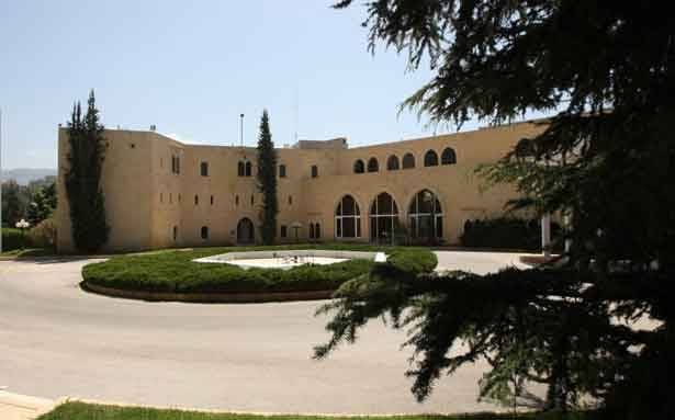 حزب الله ينصح عون بالتفاهم مع بري