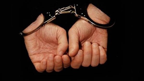 ضبط مقدم برامج شهير بتهمة ممارسة الدجل