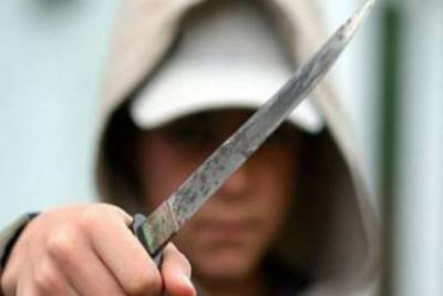 لاجئ سوري بألمانيا يطعن أخته الحبلى 15 طعنة بالسكين في جريمة شرف