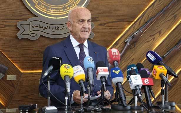 مقبل: مدّدنا لقهوجي واليوم لسلمان
وفق ما يمليه الدستور وتحكمه القوانين