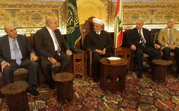 دريان بحث المستجدات مع زواره
العريضي : للخروج من مأزق الشغور