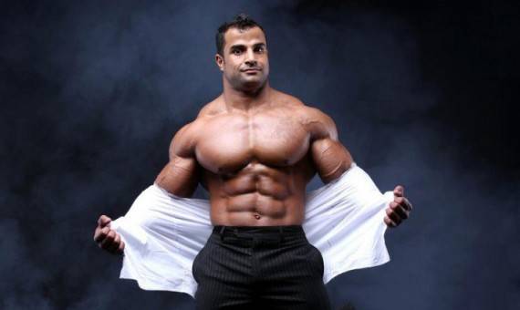5 أسرار يستخدمها لاعبو كمال الأجسام للحصول على عضلات صدر ضخمة
