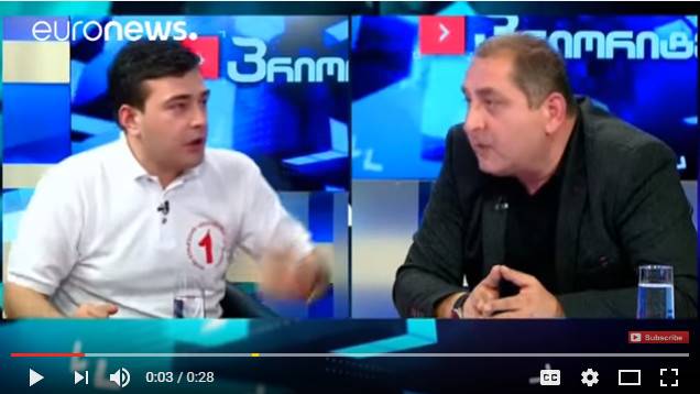 بالفيديو: هذا ما أصيب بمذيعة بعد وقع هذه الكارثة على الهواء!