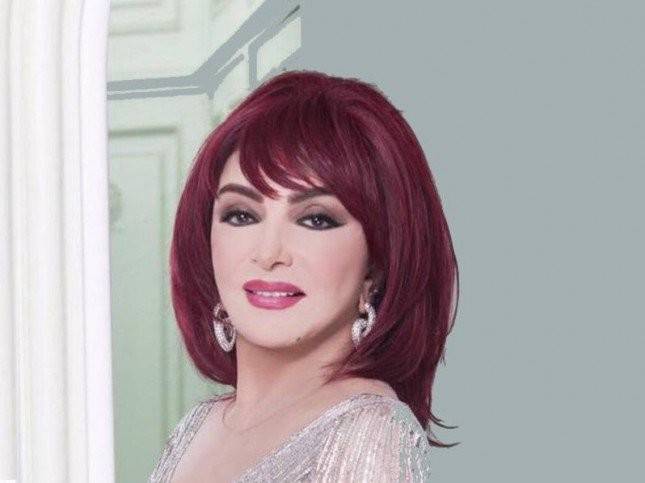 نبيلة عبيد تنفي: 