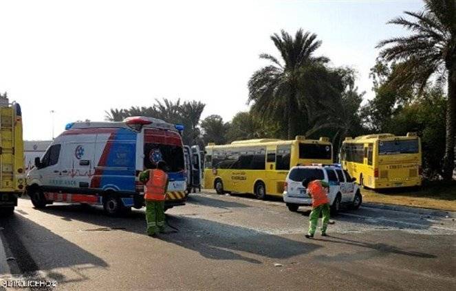 اصابة 47 شخصا بتصادم حافلات مدرسيّة في أبوظبي