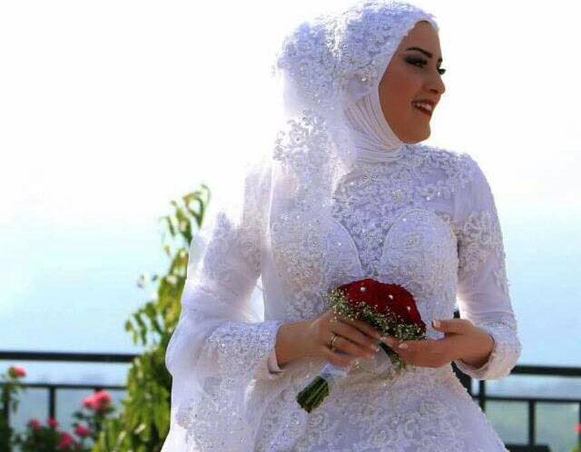بالصور / عن العروس اميمة التي غادرت لبنان بالأمس وقلبها الذي حدثها انها لن تعود !