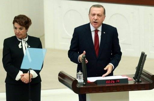 اردوغان يطالب الاتحاد الاوروبي بموقف واضح من انضمام بلاده
