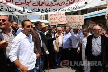 اتحادات النقل البري تدعو السائقين العموميين للمشاركة في اعتصام الخميس