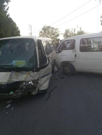 عدد من الجرحى بحادث سير على مفرق ديركيفا بين 