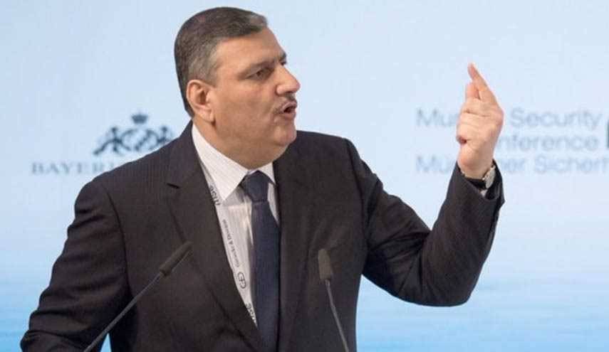 عندما يستنجد رياض حجاب بـ 