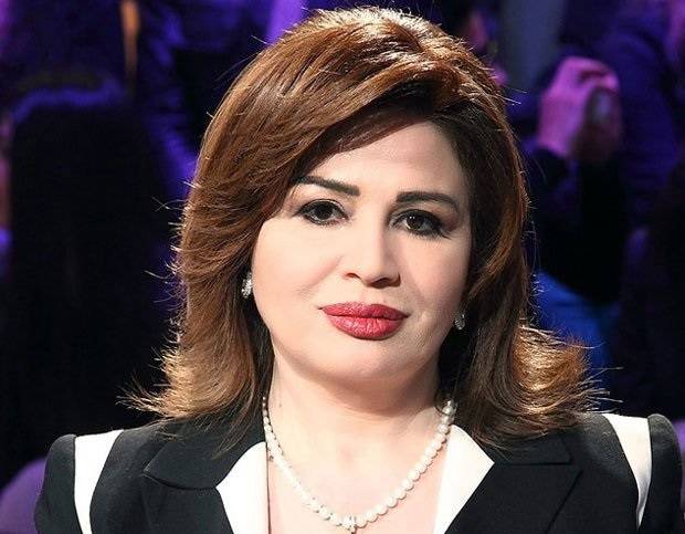 إلهام شاهين تصدم الجمهور بهذه الصورة