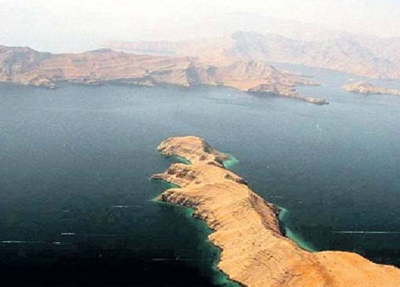 الصراع السعودي ــ الإيراني في مضيق هرمز