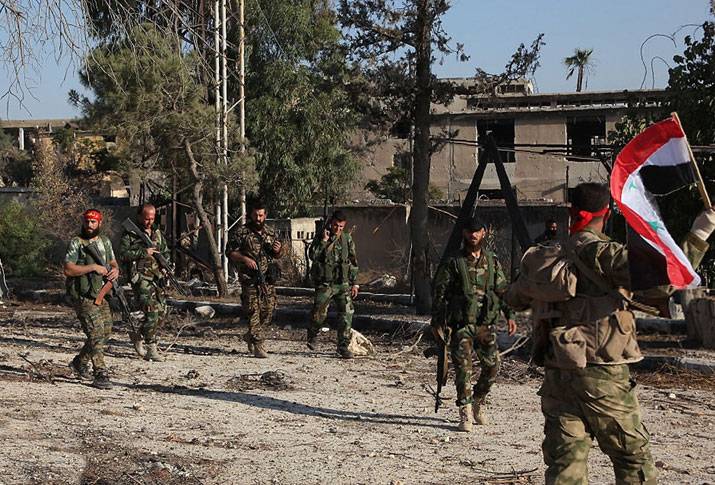 الجيش السوري يتقدم في حلب وريف حماة
المعارضة تطالب باقالة ميستورا وترفض خطته