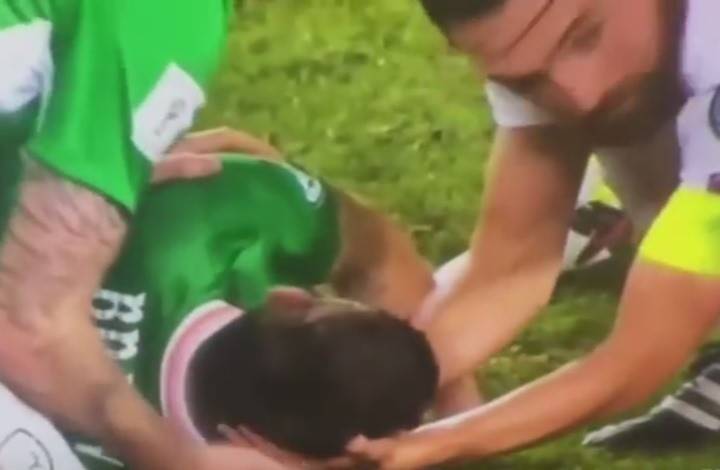 بالفيديو: موقف إنساني.. قائد جورجيا ينقذ حياة لاعب إيرلندي