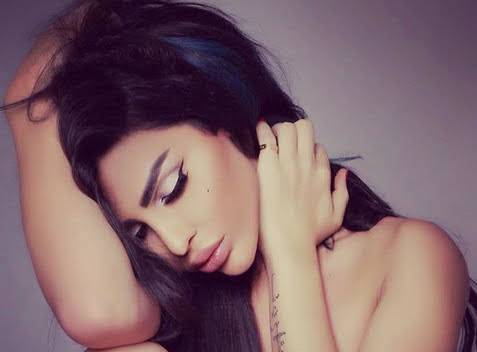 بالفيديو: شبيه هيفا يتزوّج.. من رجل!