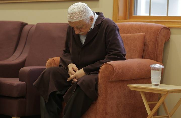 معتقل من جماعة غولن: النبي صلى بنا وسنغادر السجن آخر العام