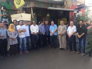 اعتصام بعين الحلوة احتجاجا على ضرب أستاذ بمدرسة تابعة للاونروا