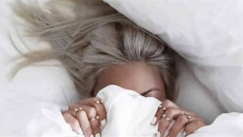 4 أخطاء تقومين بها خلال النوم تهدد صحّة شعركِ!