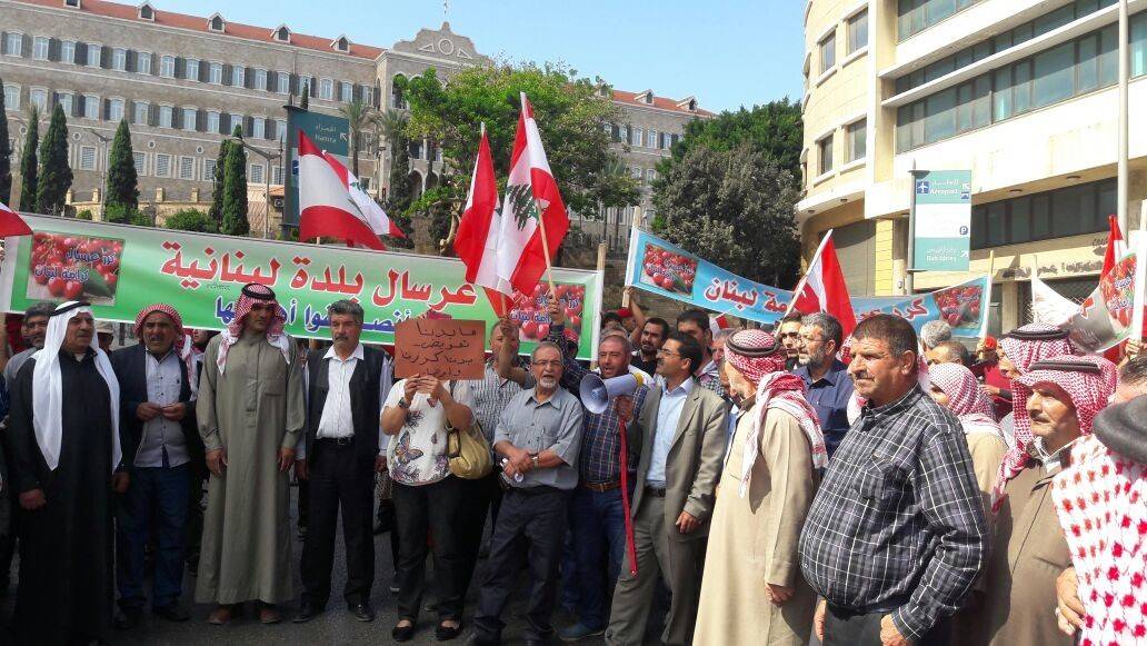 مزارعو عرسال يتوجهون الى رياض الصلح للاعتصام