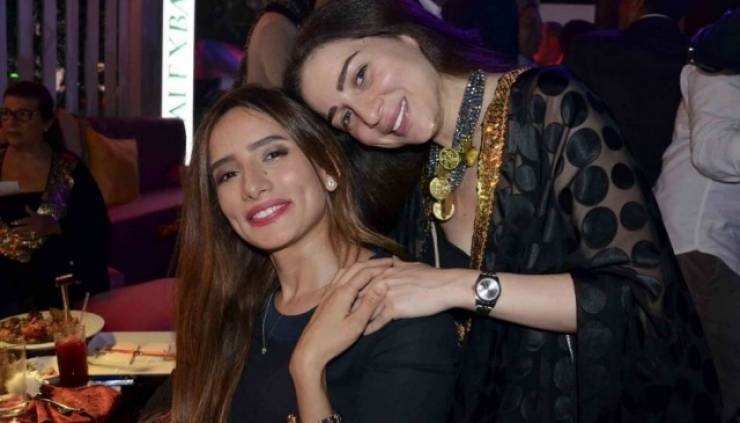 بالصورة: شاهدوا الظهور الأول لطفلي زينة مع مي عز الدين!
