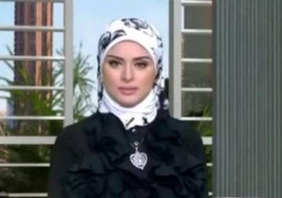فيديو  مذيعة تدخل في نوبة بكاء حادة على الهواء