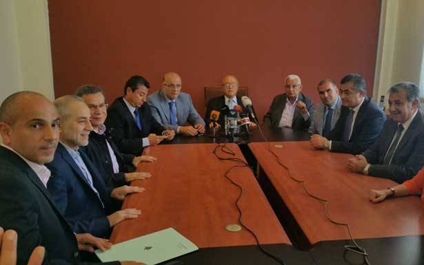 كلام قباني عن مرفأ طرابلس يتفاعل في الأوساط السياسيّة
كبارة : سقط القناع وبانت عورة الفاسدين
سلطان : نطالبه بإعتذار ولا للزيارات المشبوهة