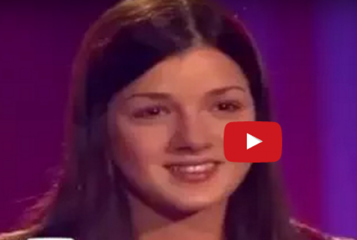 بالفيديو: صوت هذه الشابة العربية يشعل مسرح The voice!