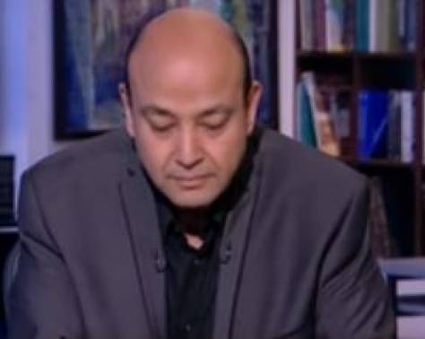 بالفيديو- قناة مصرية تفصل مذيعة بعد تقديمها حلقة واحدة فقط.. ما علاقة عمرو أديب؟