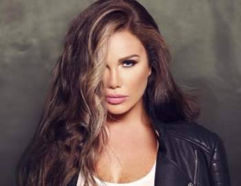 بالصورة: نيكول سابا تخطف الأنفاس باطلالتها الناعمة!