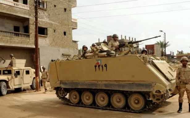 ارهابيون هاجموا الجيش المصري
مقتل 12 جندياً مصرياً و15 مسلحاً