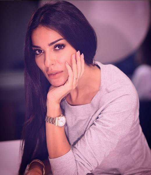 بالصورة: نادين نجيم تخطف الأنظار.. ومفاجأة كبرى قريبا!