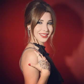 بالصورة: نانسي عجرم تلعب مع إبنتها إيلا!