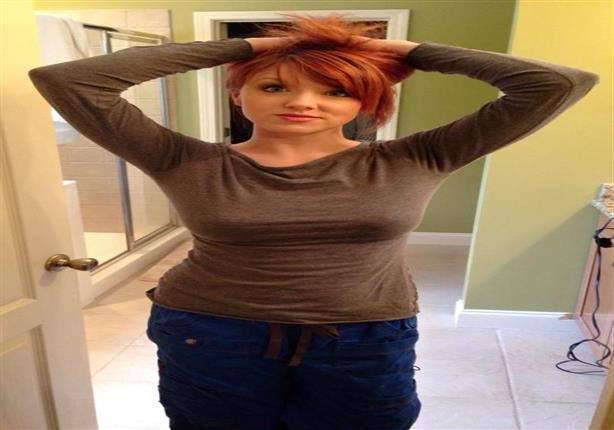 نشر صورة زوجته فأثار جدلاً على مواقع التواصل الاجتماعي.. والسبب!