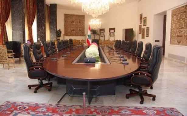عقبات كبيرة امام ترؤس الحريري لحكومة العهد الاولى