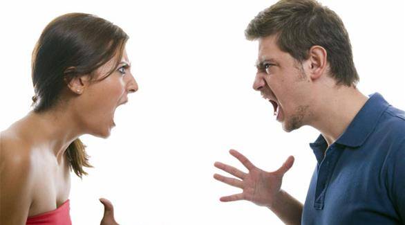 كلينتون وترامب يثيران الخلافات بين الأزواج
