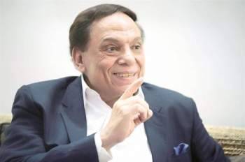هل تعرض منزل عادل إمام للسرقة؟
