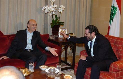 الصورة: حطّ كفك بكفي.. وبيكفي !
