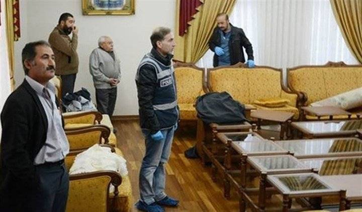 بالصور: هذا ما وجدوه في "فيلا" الذراع الأيمن لفتح الله غولن!