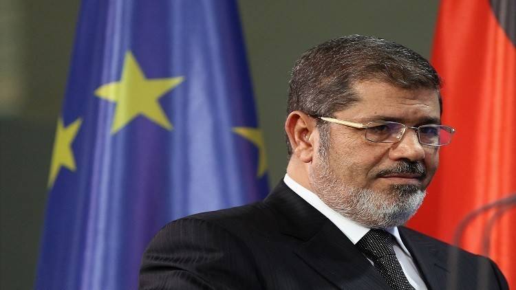 تعليق إسرائيلي على وثيقة تؤكد لقاء مرسي بضابط من "الموساد"