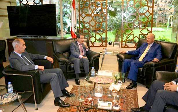موفدو عون زاروا مراد والبزري وحمود و«الجماعة»:
بحثنا الأزمة التي يعيشها لبنان ومعضلة الفراغ الرئاسي