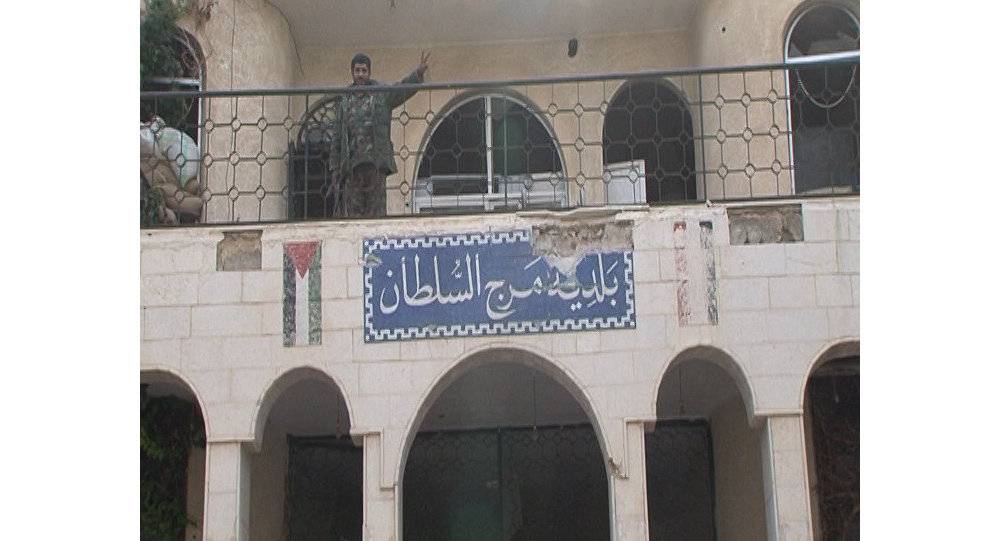 الجيش السوري يصل مشارف بلدة "خان الشيح" بالغوطة الغربية لدمشق