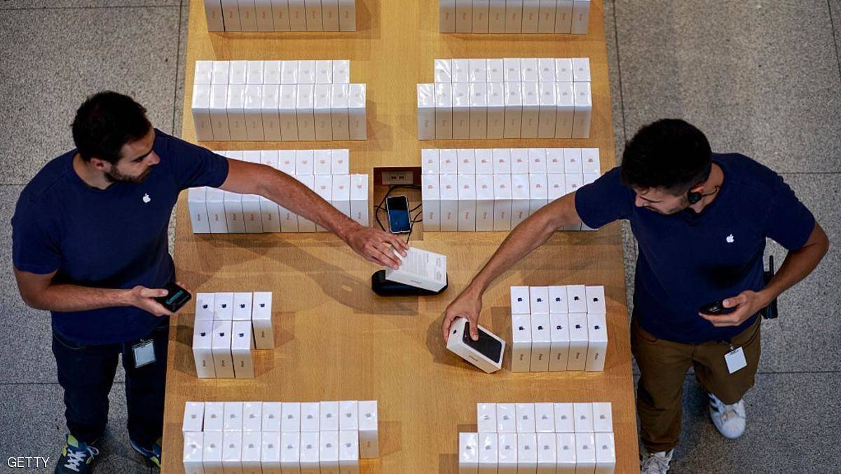 هبوط غير مسبوق في مبيعات "آيفون7