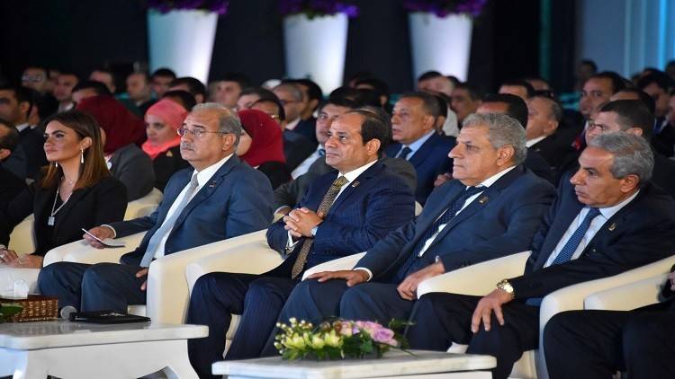 مصر.. السيسي يتعهد بـ"عفو رئاسي"