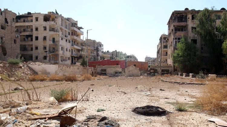 فرار 48 مدنيا من أحياء حلب الشرقية إلى غرب المدينة