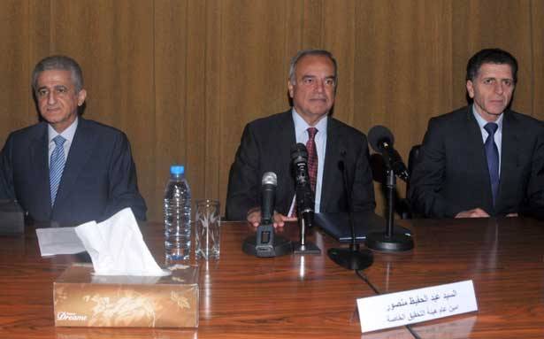 خلال مؤتمر صحافي في مصرف لبنان
إطلاق «دليل مُكافحة الجريمة الإلكترونيّة الماليّة» في لبنان
والإعلان عن انعقاد الملتقى الثاني في 29 تشرين الثاني