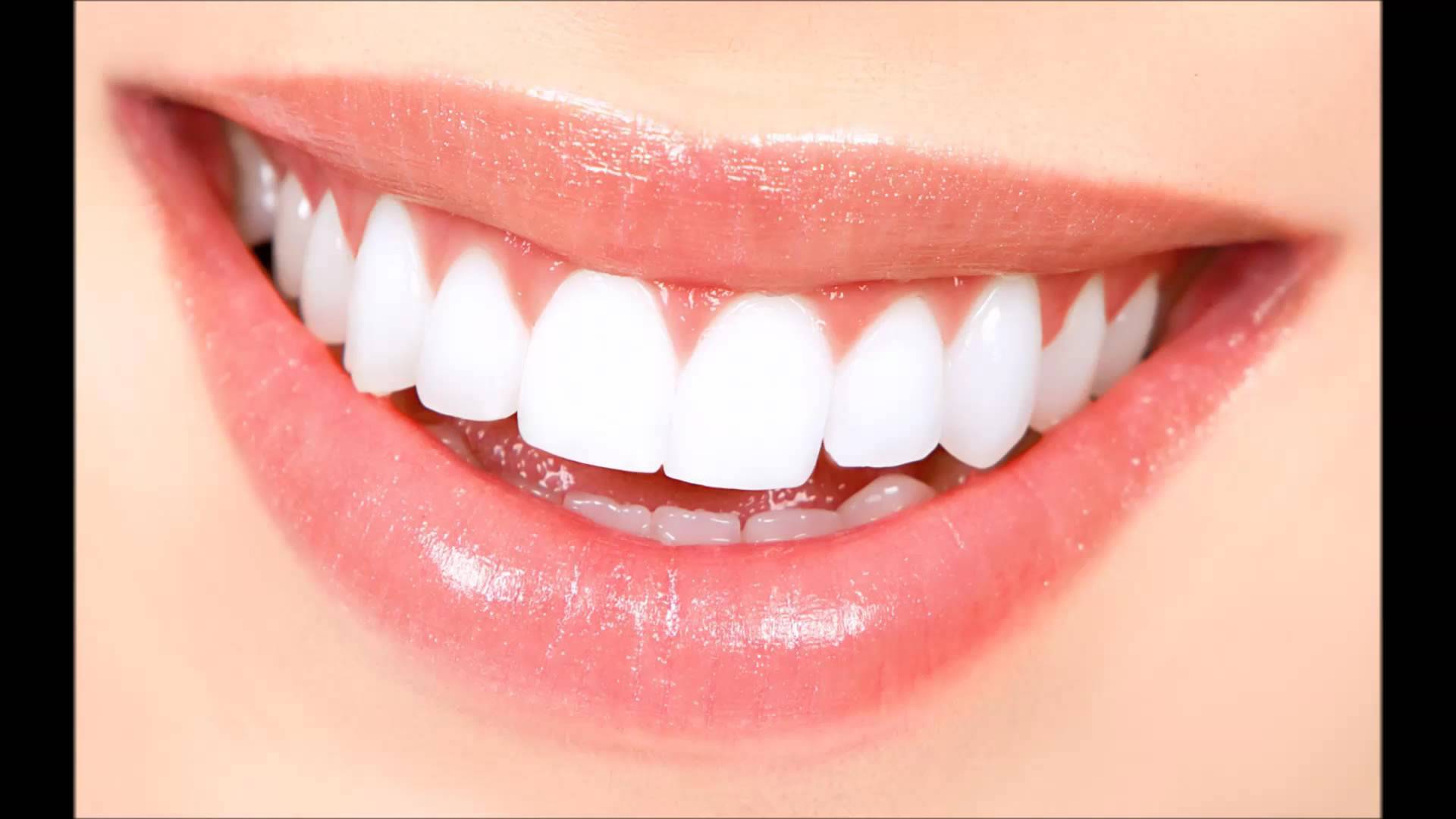 عاداتٌ سيئة تتلف أسنانك.. ابتعد عنها!