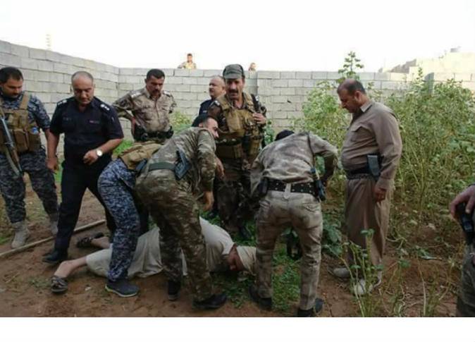 شاهد.. لحظة اعتقال ابن خالة صدام حسين في كركوك